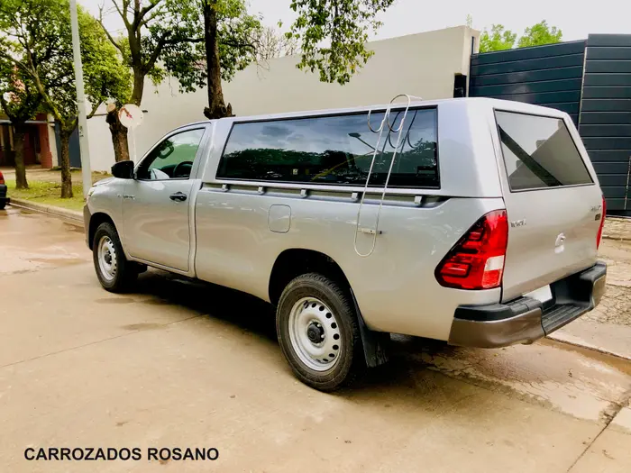 Toyota Hilux - Imagen 6